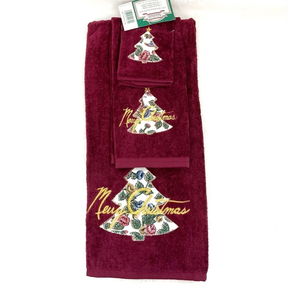 Vintage Bath Towel Set Holiday Traditions Christmas Burgundy Gold